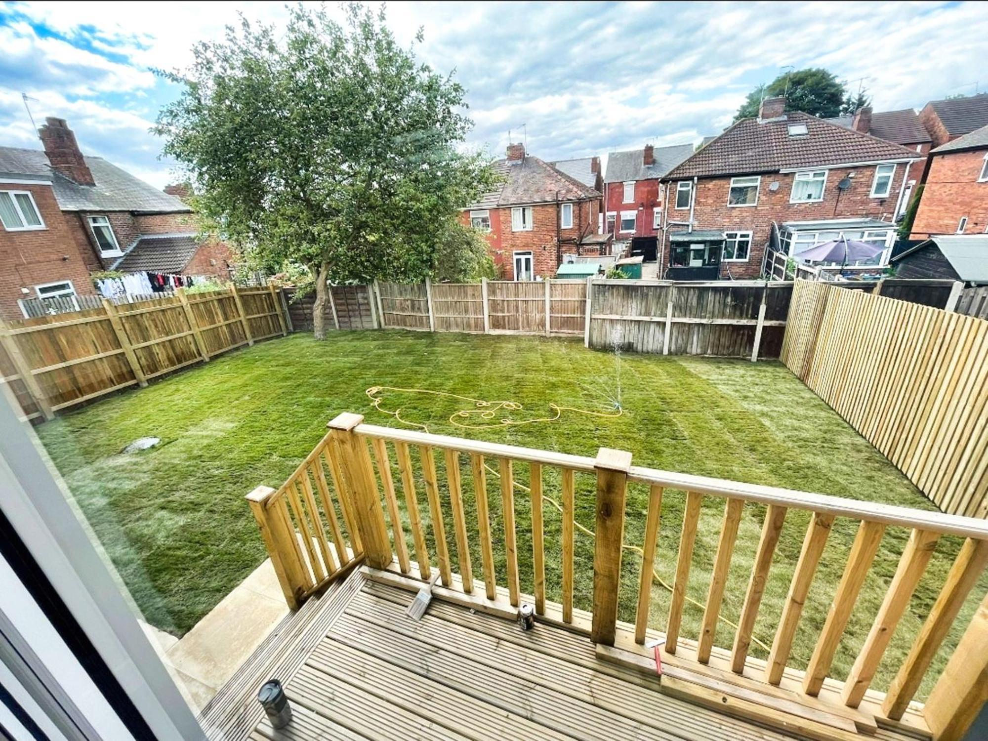 Rotherham - Rawmarsh - Great Customer Feedback - 2 Bed Bungalow - New Build - High End Furnishings - Wheel Chair Accessible - Large Enclosed Garden - Dog Friendly Εξωτερικό φωτογραφία